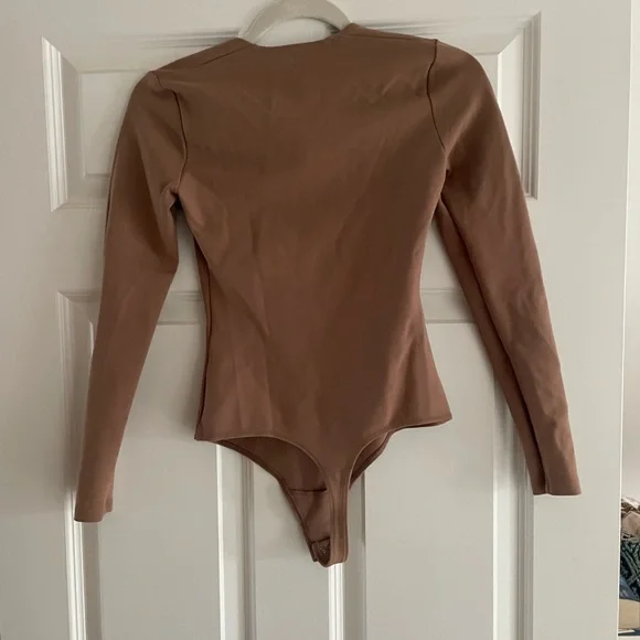 Abercrombie Brown One Piece - Picture 3 of 3